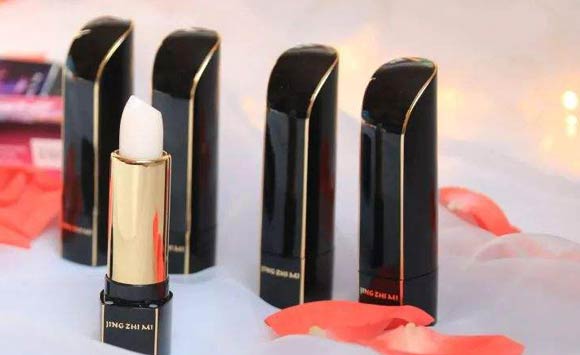 潤唇膏在使用中最易發(fā)生得就是易折斷，那么，潤唇膏的折斷力怎么檢測呢--濟(jì)南賽成儀器