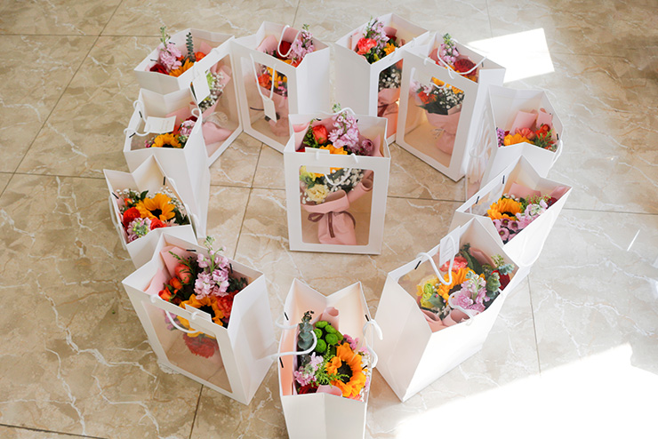 愛在三八節(jié)，情暖半邊天 濟南賽成為女員工送上節(jié)日祝福